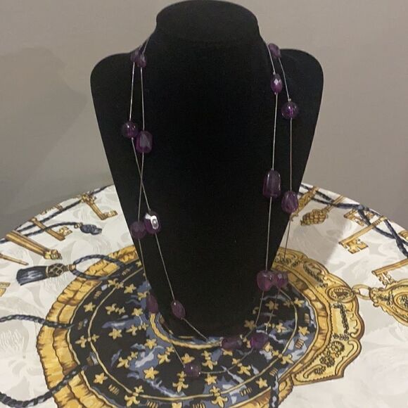 Vintage- long wrap necklace. Can be wrapped several times or worn long. - Picture 3 of 4